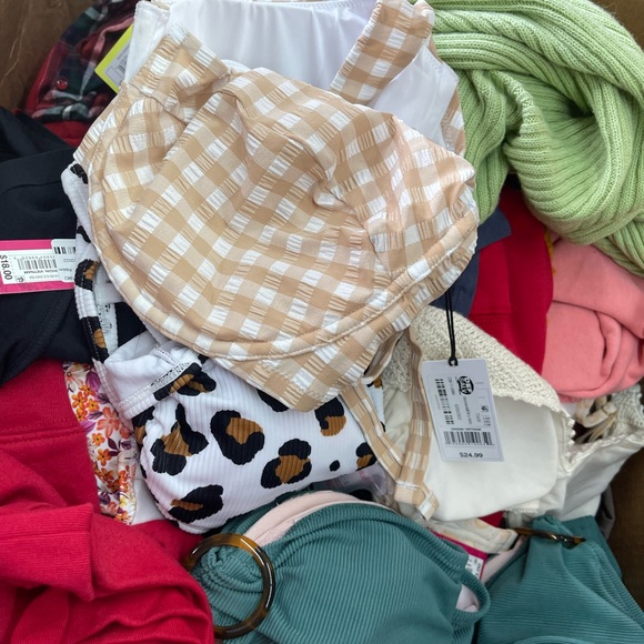 Mystery Box All Target Clothing - Picture 3 of 7